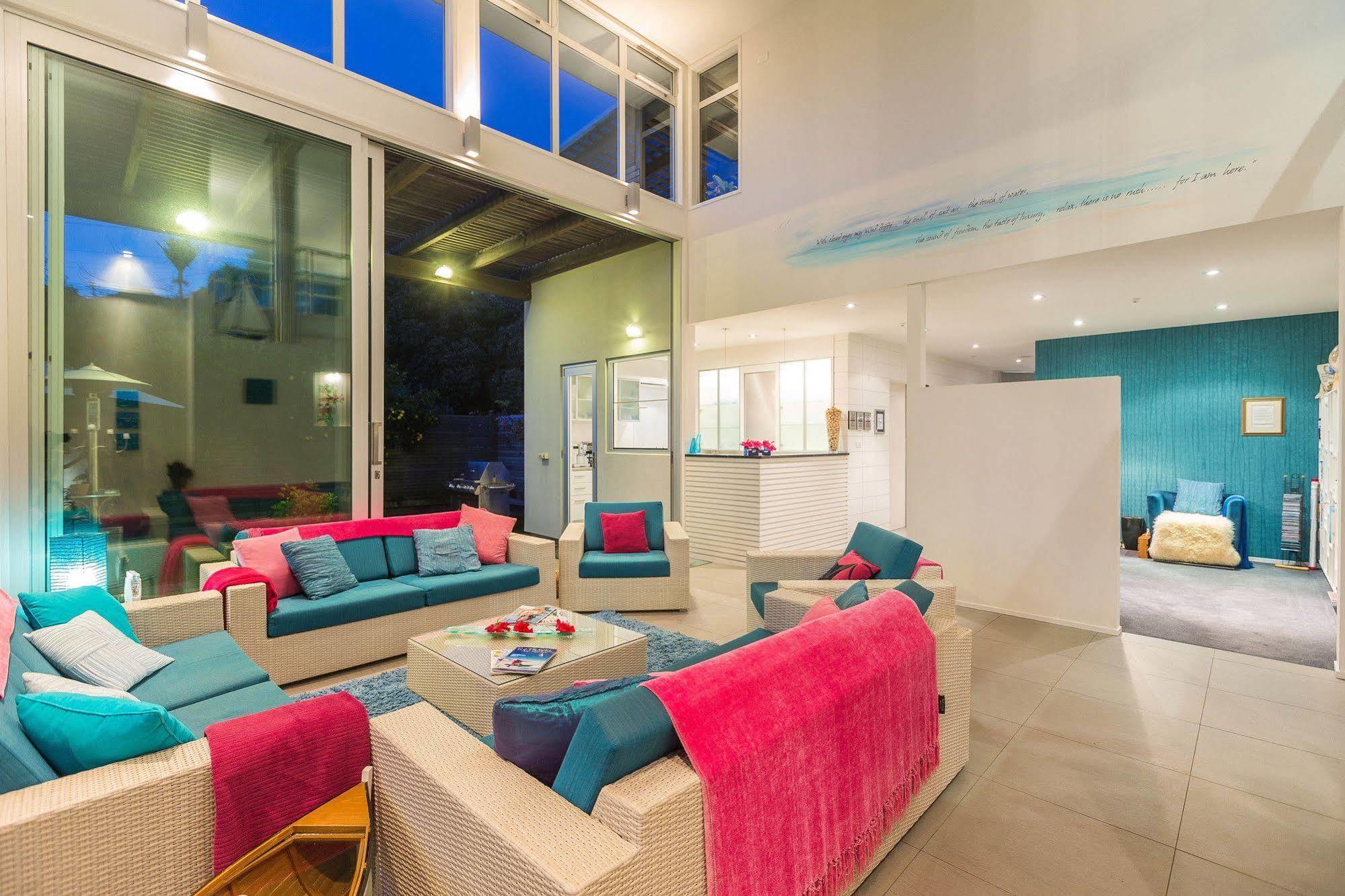Waiheke Waterfront Lodge Oneroa Eksteriør billede