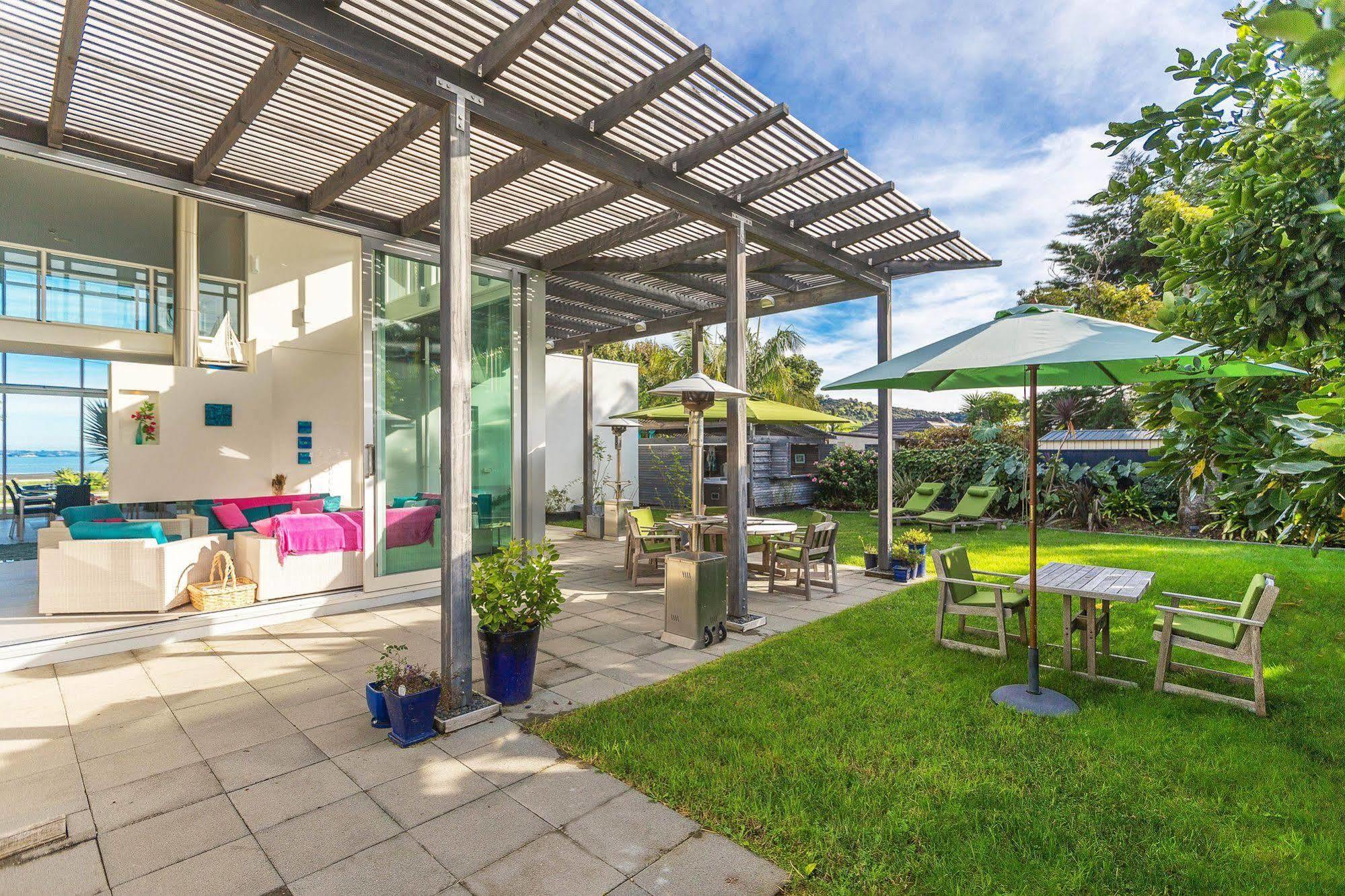 Waiheke Waterfront Lodge Oneroa Eksteriør billede