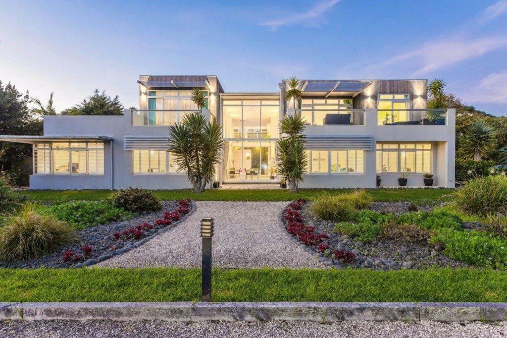 Waiheke Waterfront Lodge Oneroa Eksteriør billede